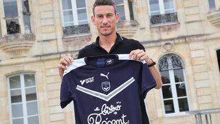 Bordeaux, Laurent Koscielny ile sözleşme imzaladı