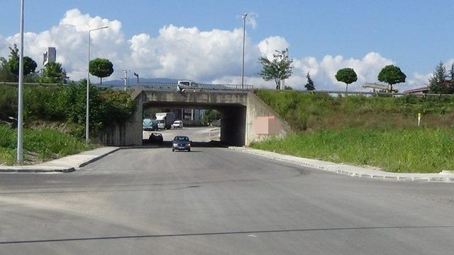 Alt geçit trafiğe açıldı