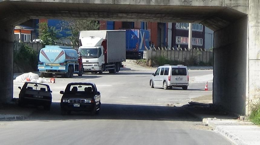 Alt ge&ccedil;it trafiğe a&ccedil;ıldı