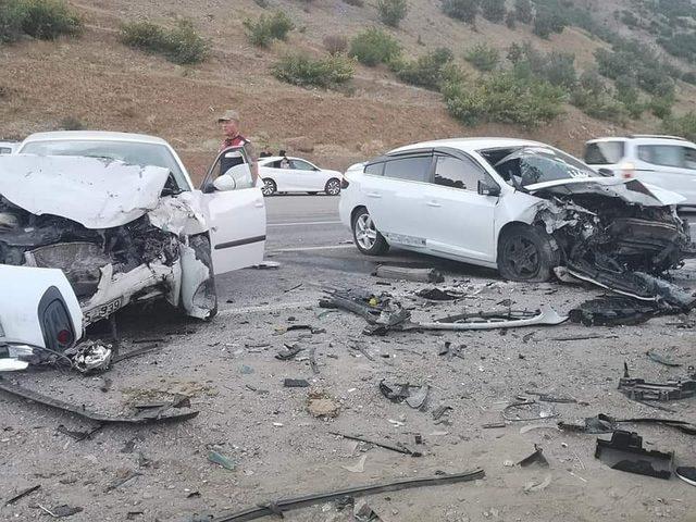 Bingöl’de trafik kazası: 3 yaralı