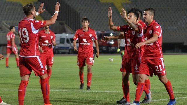 47. Folkart TSYD Ege Kupasında ilk finalist Altınordu