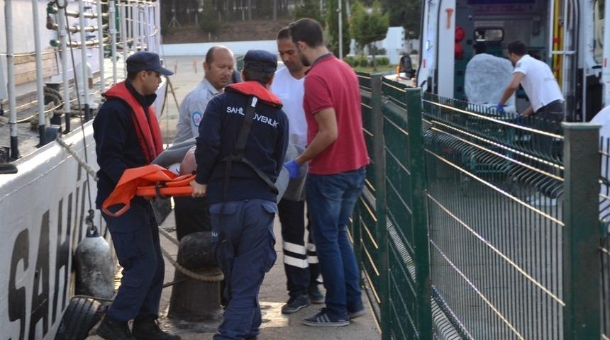 Sahil G&uuml;venlik botu, hayat kurtarmaya devam ediyor