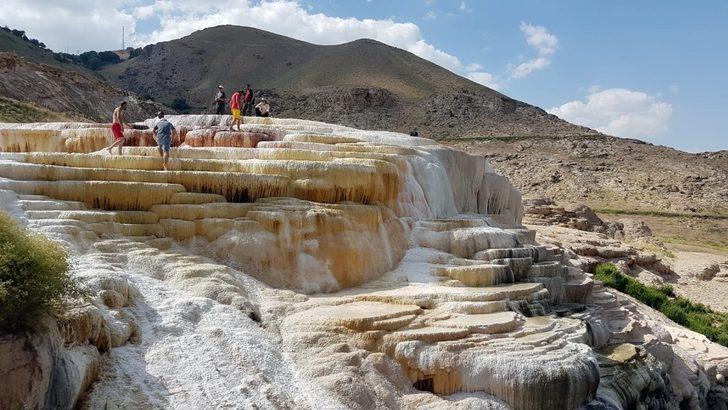 Başkale’deki travertenlere yoğun ilgi G2