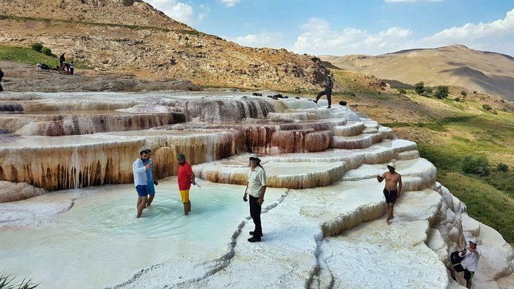 Başkale’deki travertenlere yoğun ilgi G3