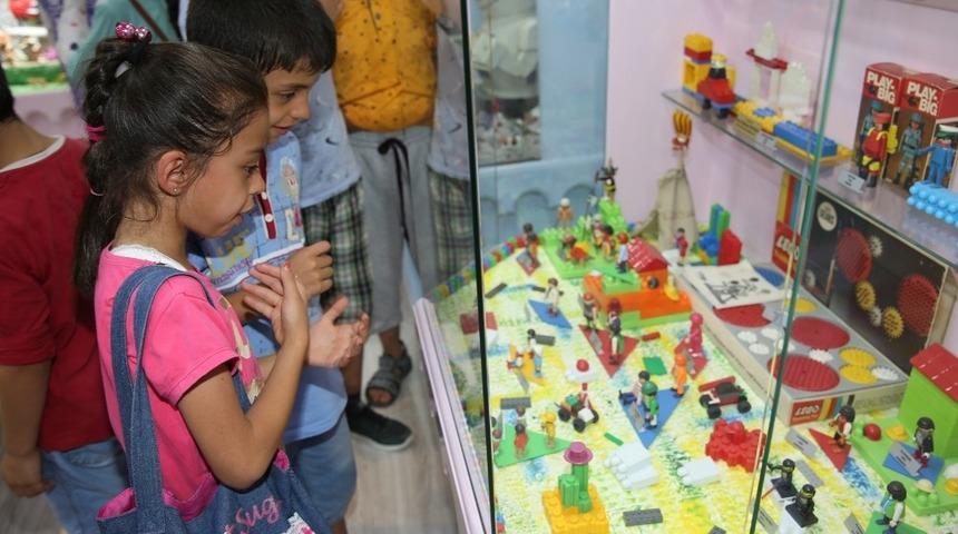 Karak&ouml;pr&uuml;&rsquo;de oyuncak m&uuml;zesi ilgi g&ouml;r&uuml;yor