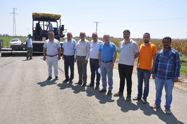 Sumbas’ta beton yol çalışması