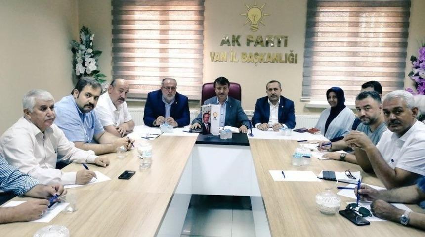 AK Parti milletvekilleri: “Van’ın kalkınması ortak gayemizdir”