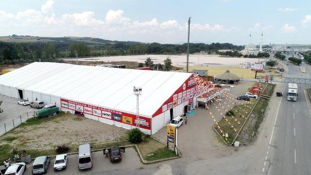 Kapıkule'de 'alışveriş çadırı' tartışması