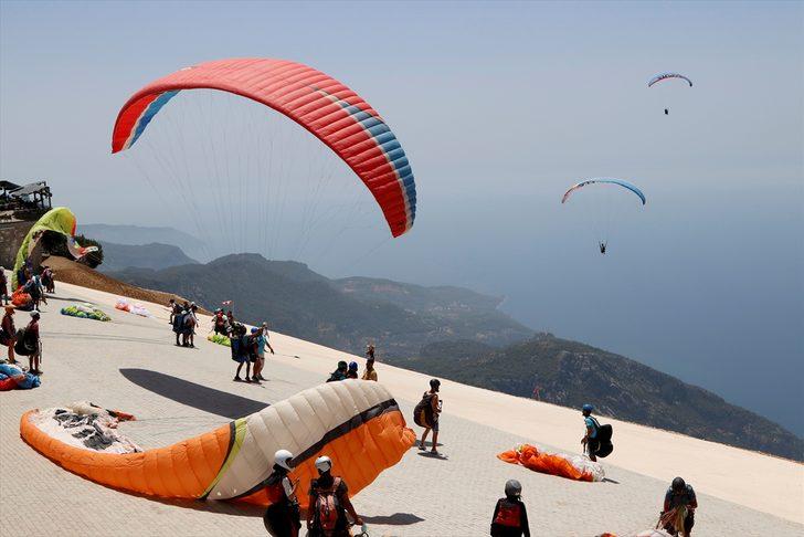 Bayramda uçmak isteyenler soluğu Babadağ'da alıyor G5