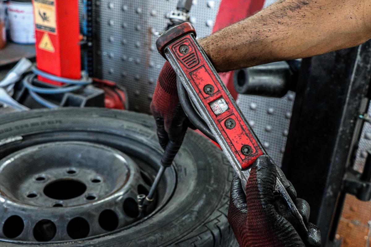 Uzmanlar uyardı: Uzun yola &ccedil;ıkacaklar bunlara dikkat!