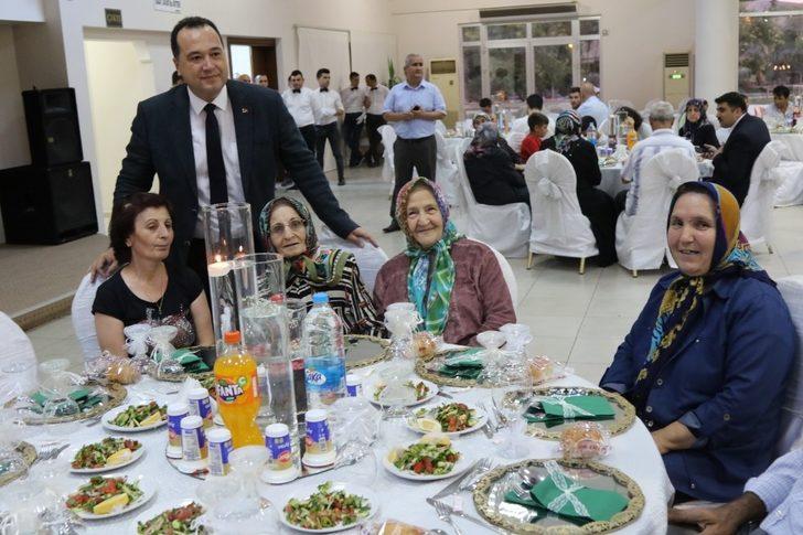 Başkan Dutlulu, bayram öncesi şehit yakınları ile yemekte buluştu G4