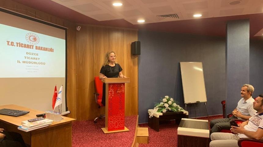 SGK personeline bilin&ccedil;li t&uuml;ketici eğitimi verildi