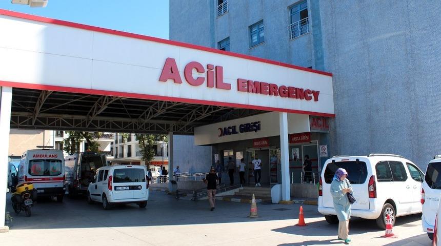 Alışveriş merkezinde kahvaltı yapan 10 kişi hastanelik oldu