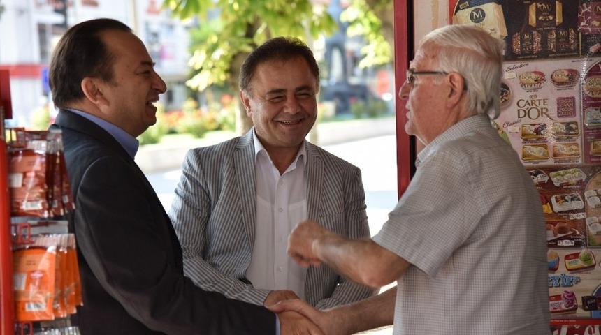 Başkan Şahin esnaf ve vatandaşlarla bir araya geldi