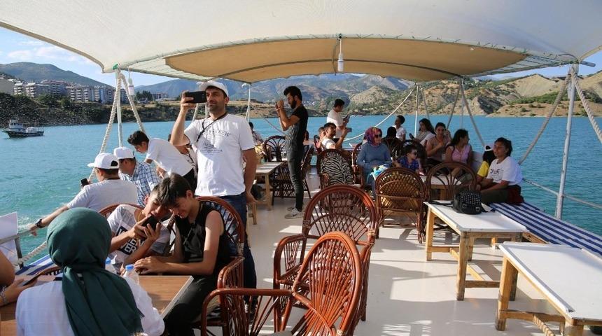 Tokat&rsquo;tan Tunceli&rsquo;ye &ldquo;Biz Anadoluyuz&rdquo; projesi