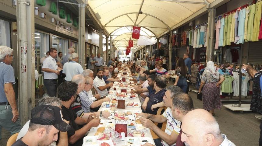 Başkan Atay esnaf buluşmalarını s&uuml;rd&uuml;r&uuml;yor