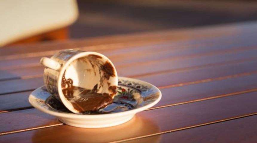 Bir Şeyi Kırk Kere S&ouml;ylerseniz Ger&ccedil;ek Olması: Kendini Doğrulayan Kehanet