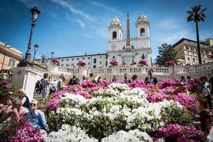 Artık oraya oturmak yasak! Oturanlara para cezası kesilecek G3