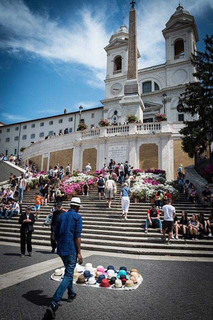 Artık oraya oturmak yasak! Oturanlara para cezası kesilecek G5