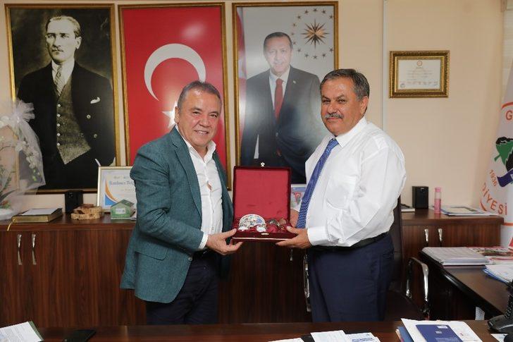 Böcek: “Geçmişle hesaplaşmıyorum” G2