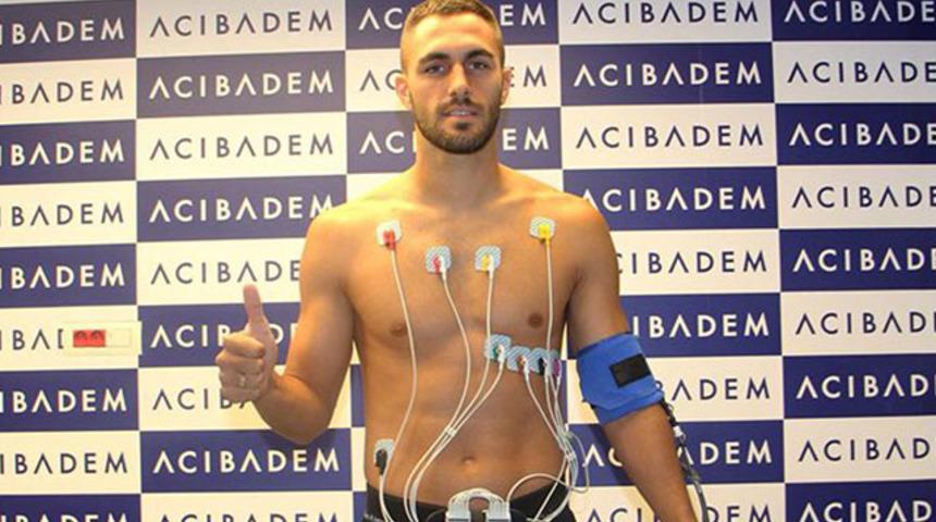 Victor Ruiz Torre, sağlık kontrol&uuml;nden ge&ccedil;ti