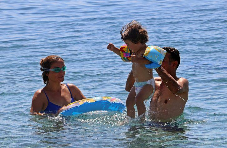 Antalya'da termometre 40 dereceye ulaştı G3