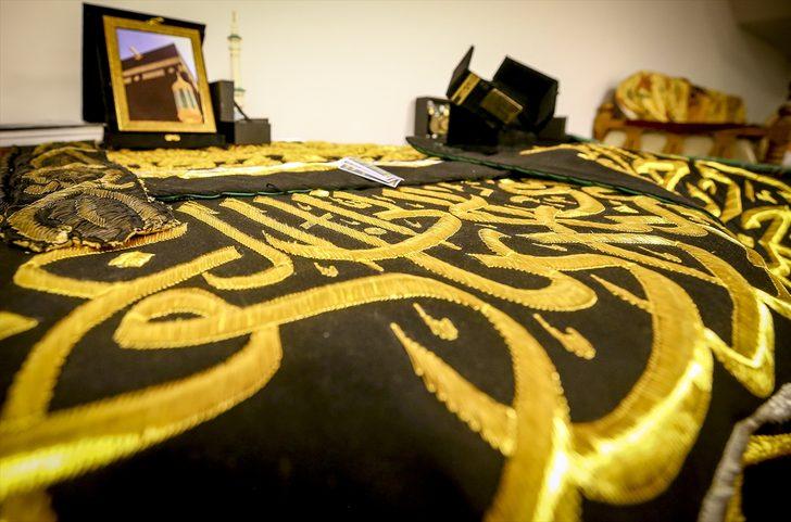 Osmanlı'nın Kabe örtüsü dünyaya tanıtılıyor G4