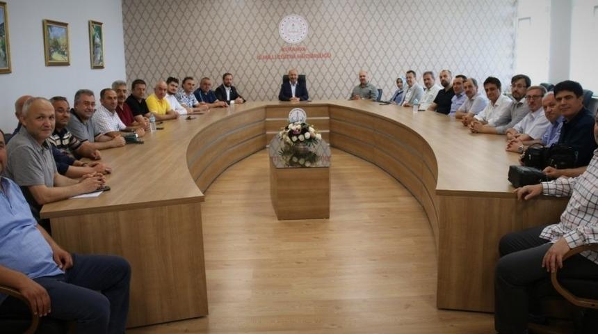 Eğitim-Bir-Sen&rsquo;den M&uuml;d&uuml;r Hasan Başyiğit&rsquo;e &rsquo;Hayırlı olsun&rsquo; ziyareti