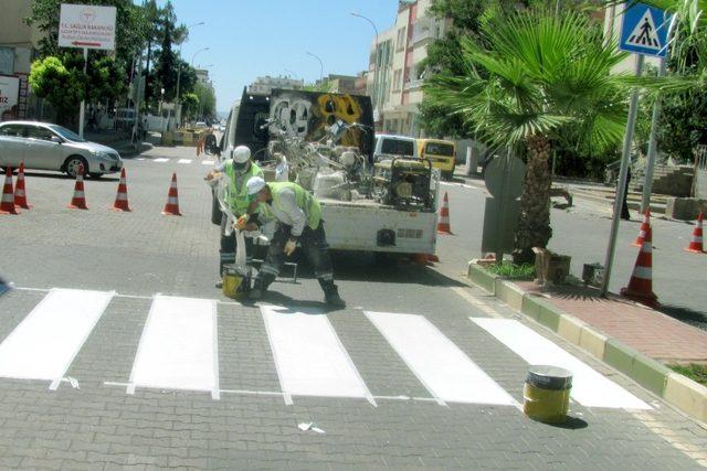 Araban’da önce yaya görselli çizgi çalışması başlatıldı