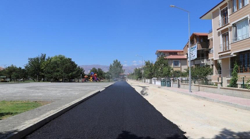 Asfalt &ccedil;alışmaları devam ediyor