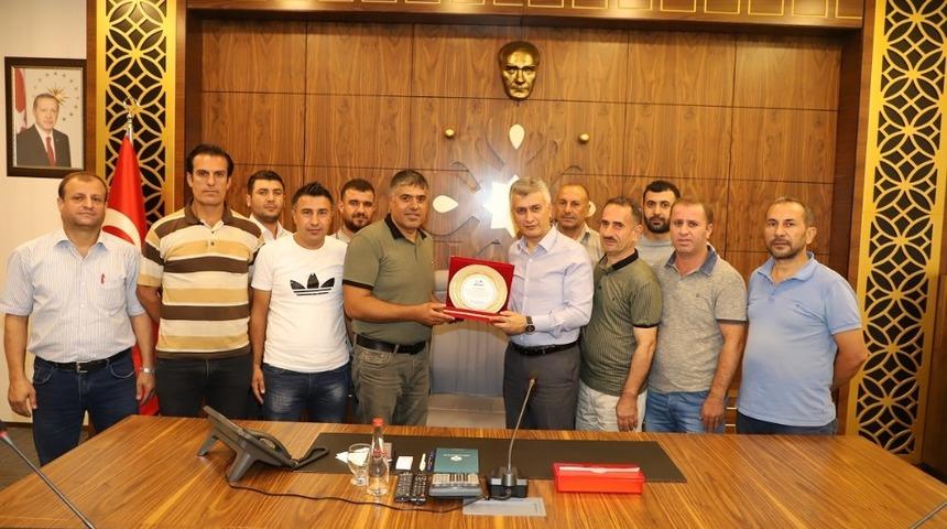 K&uuml;&ccedil;&uuml;k Sanayi Sitesi esnafından Kaymakam Arıcan&rsquo;a ziyaret