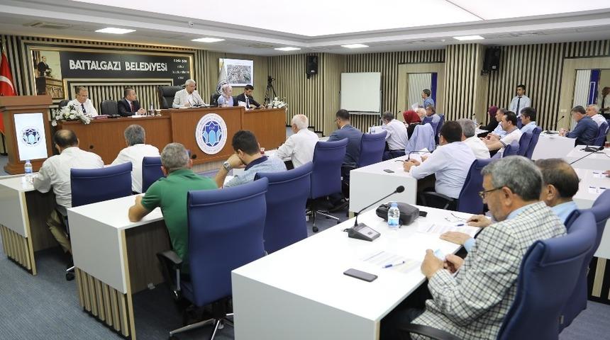 Belediyeye ait binalar gen&ccedil;lik merkezi olarak kullanılacak