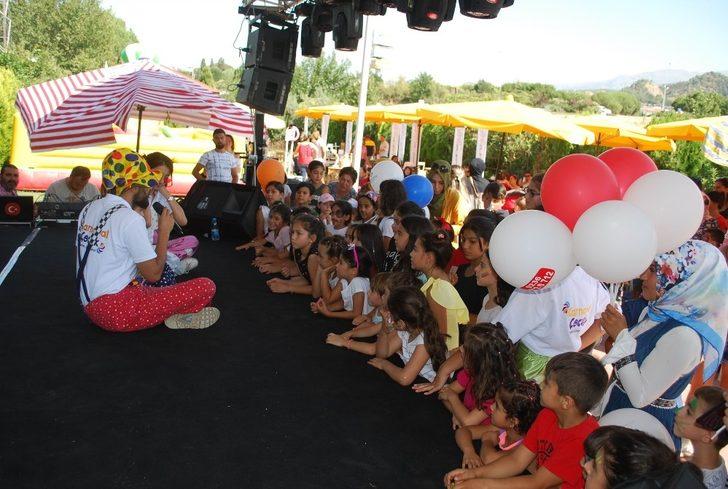 Salihli çocuk karnavalıyla şenlendi G1