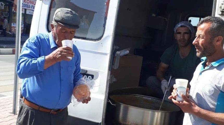 Erciş Belediyesinden çorba dağıtımı