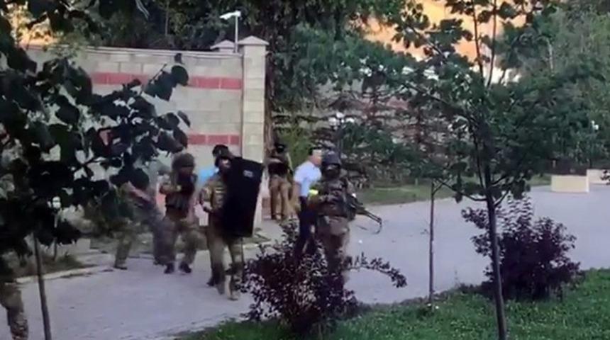 Kırgızistan'ın eski Cumhurbaşkanı Atambayev gözaltına alındı