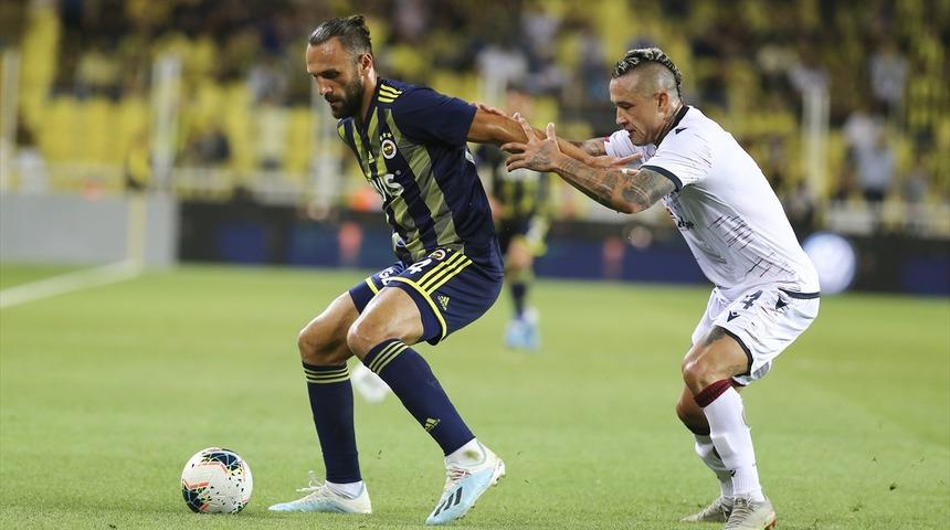 F.Bah&ccedil;e'den Kadık&ouml;y'de tatsız prova!