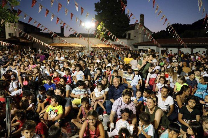 Menteşe’de Çocukların Yüzü Gülüyor G4