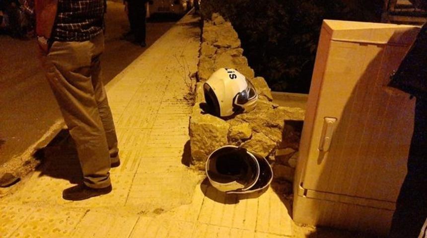 Dur ihtarına uymayan aracı kovalayan Yunus ekibi kaza yaptı: 1’i polis 2 yaralı