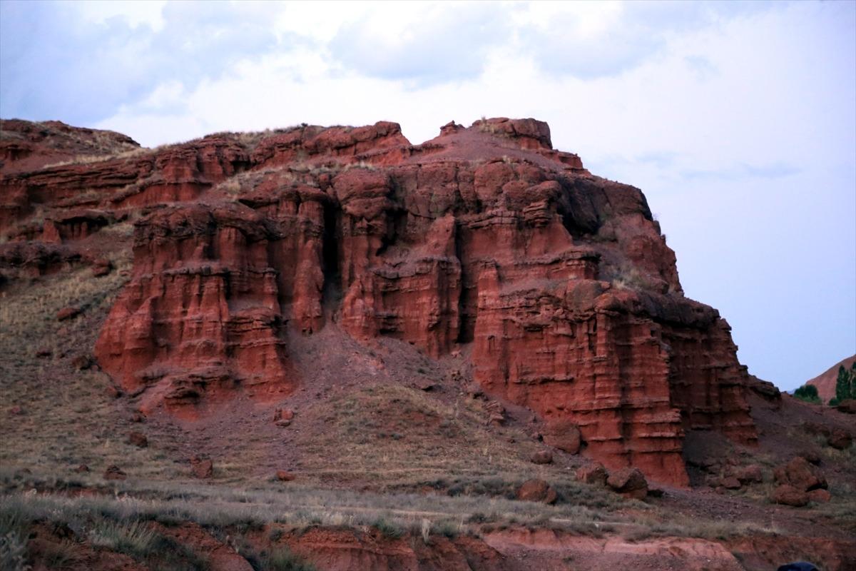 Kırmızı periler diyarı 1,5 milyon liralık proje