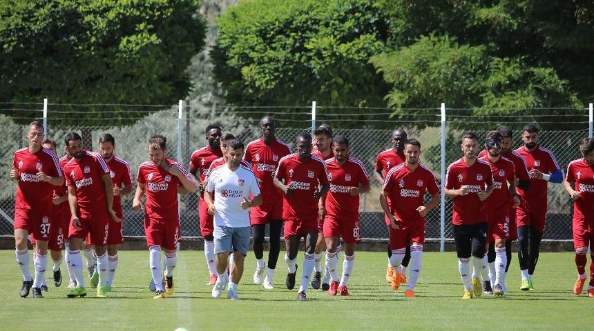 Sivasspor&rsquo;da forma numaraları belli oldu
