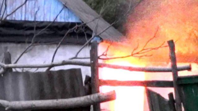 Rusya’da evi basılan terörist, polise el bombası atıp ateş açtı