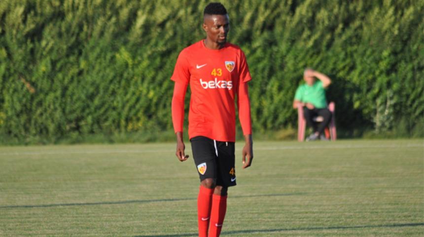 Kayserispor Mensah'ı satmayacak