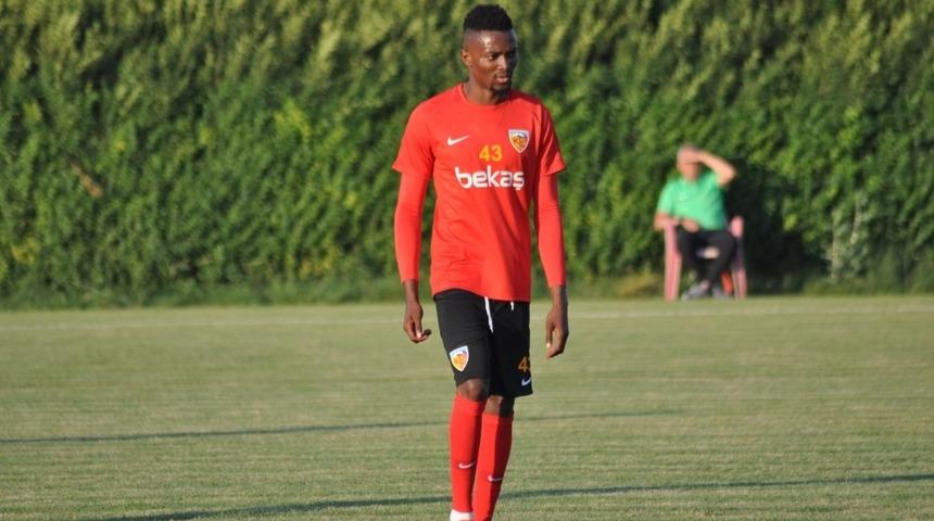 Kayserispor Mensah’ı satmayacak