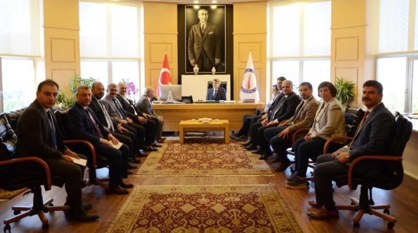 K&Uuml;TSO Y&ouml;netiminden Rekt&ouml;r ziyaret