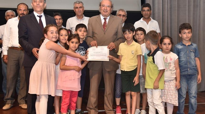 Beyaz bayrak ve beslenme dostu okul programı sertifika t&ouml;reni yapıldı