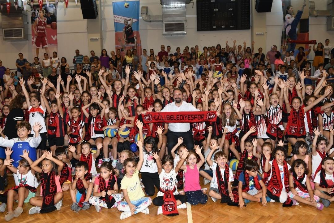 &Ccedil;iğli&rsquo;nin sporcu ordusu