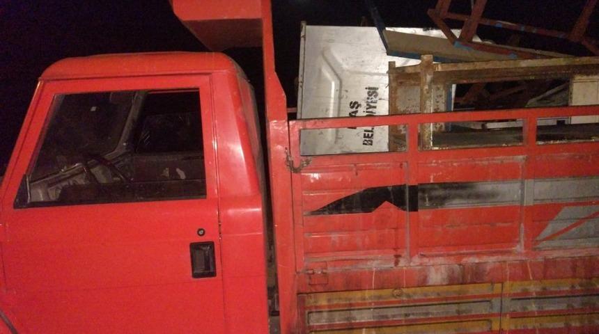 Kaş&rsquo;ta konteyner hırsızı yakalandı