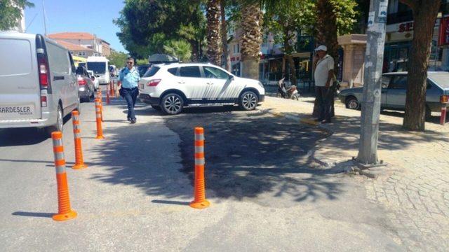 Ayvalık’taki trafik keşmekeşine dubalı çözüm