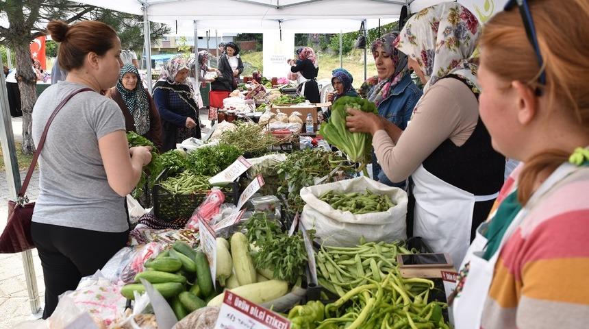 Kadın &uuml;reticiler Arife G&uuml;n&uuml; de Eskişehirlilerin hizmetinde