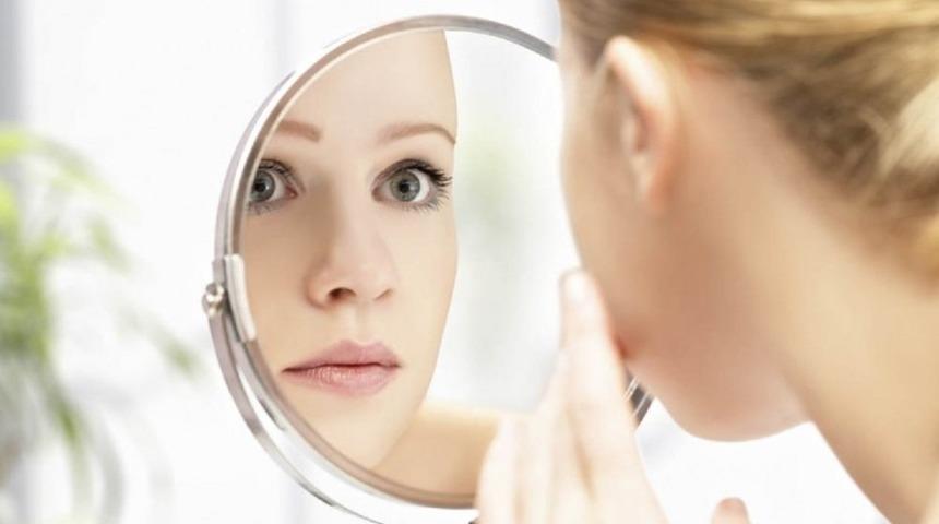 Kaş arası kırışıklarına elveda deyin